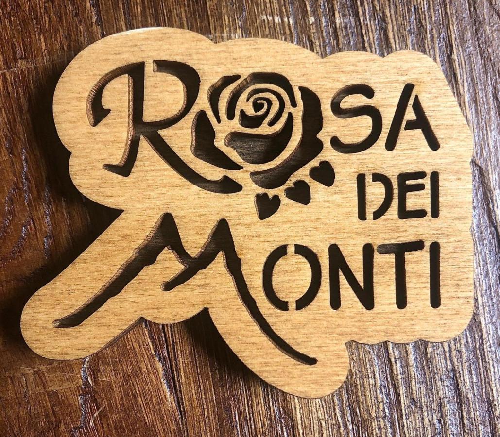 Chalet Rosa Dei Monti 호텔 발프라토 소아나 외부 사진