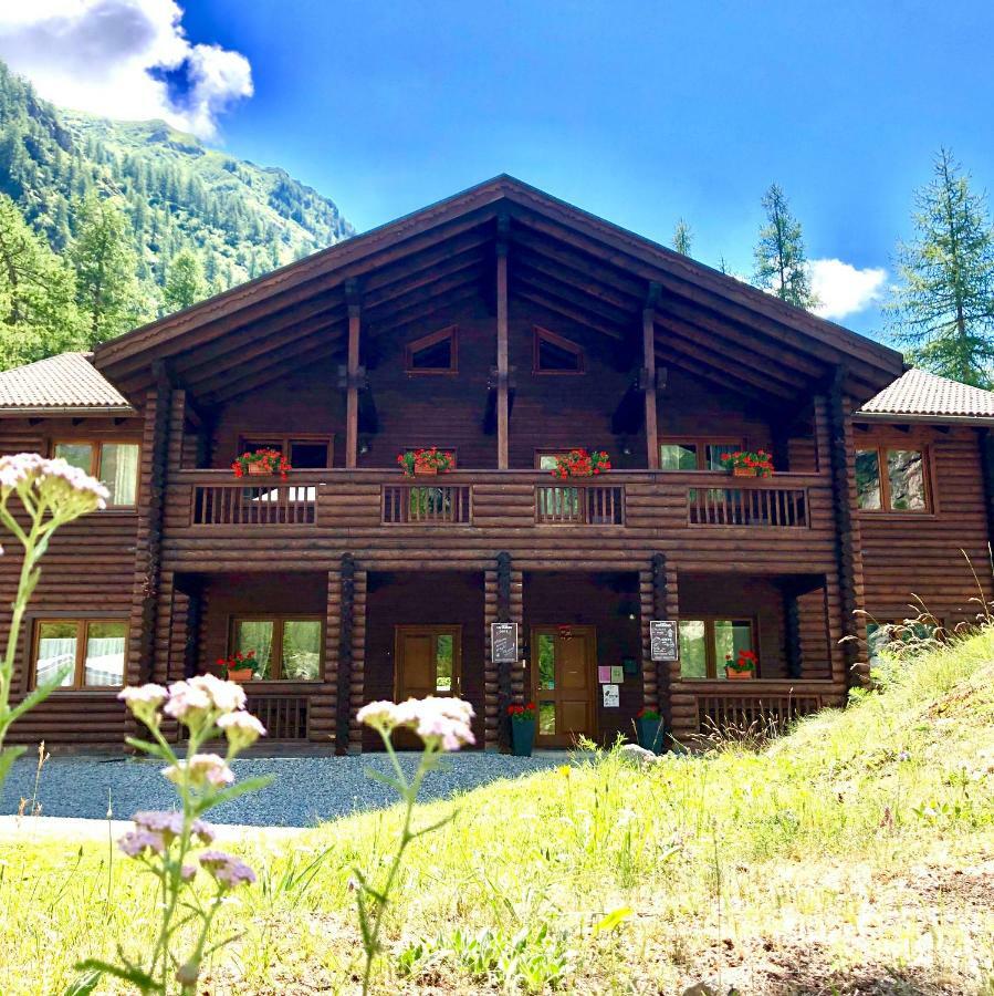 Chalet Rosa Dei Monti 호텔 발프라토 소아나 외부 사진